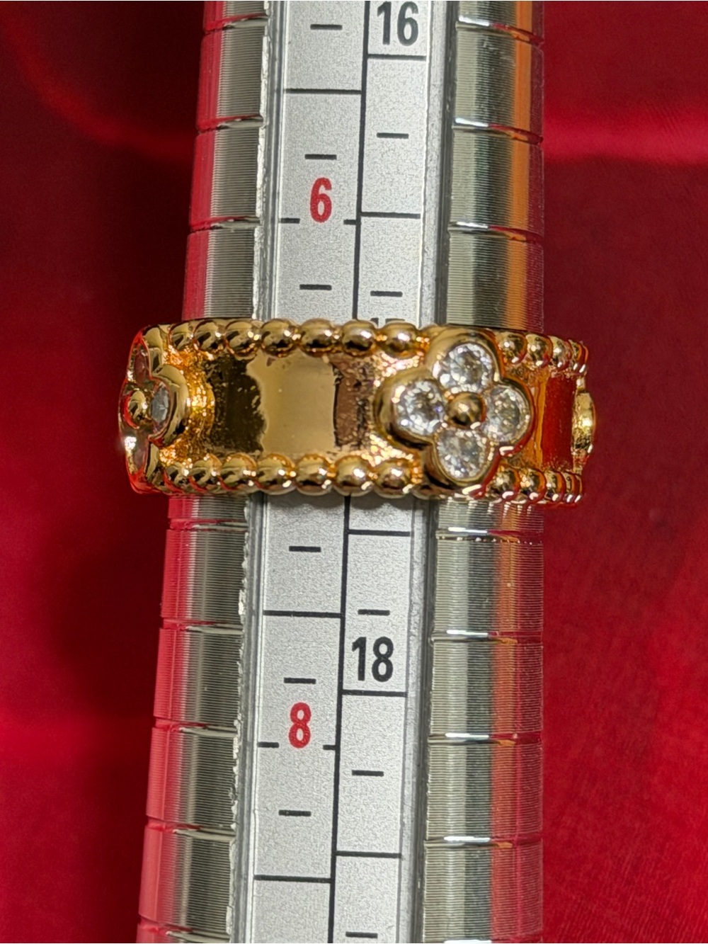Pretty Bird 18k Rose Gold Plated Clover with a Bead-Edge Women's Ring, Sz 7-7.25 - Picture 5 of 6